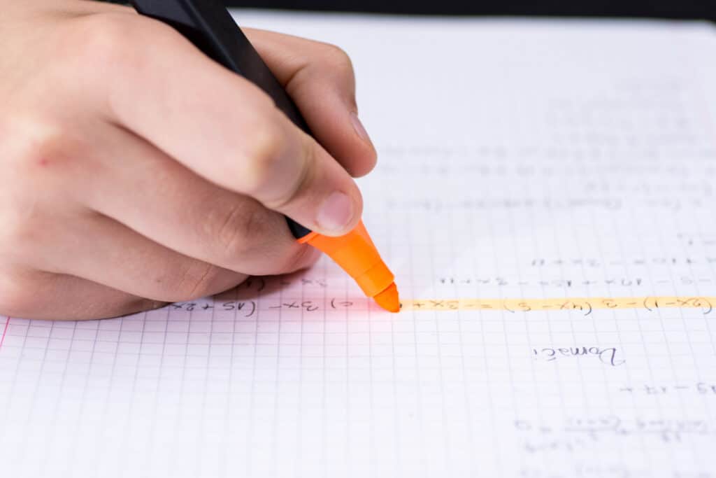 cuaderno estudiante repasos